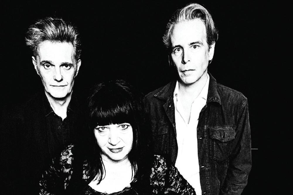 MRAČNI HEVI BLUZ: Lidija Lanč u Domu omladine Beograda