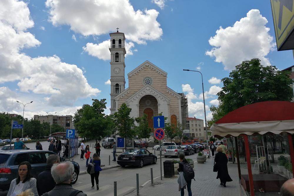 ALBANCI BI SADA DA MENJAJU I IME KOSOVA! Ovako žele da nazovu sprsku pokrajnu, SRAMOTA!