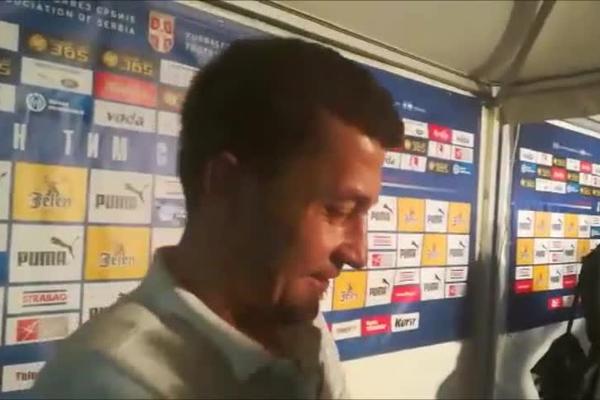 ODLAZI SA PEHAROM I POBEDOM NAD ZVEZDOM: Emocije izbijale iz Saleta Ilića posle poslednjeg meča u karijeri!