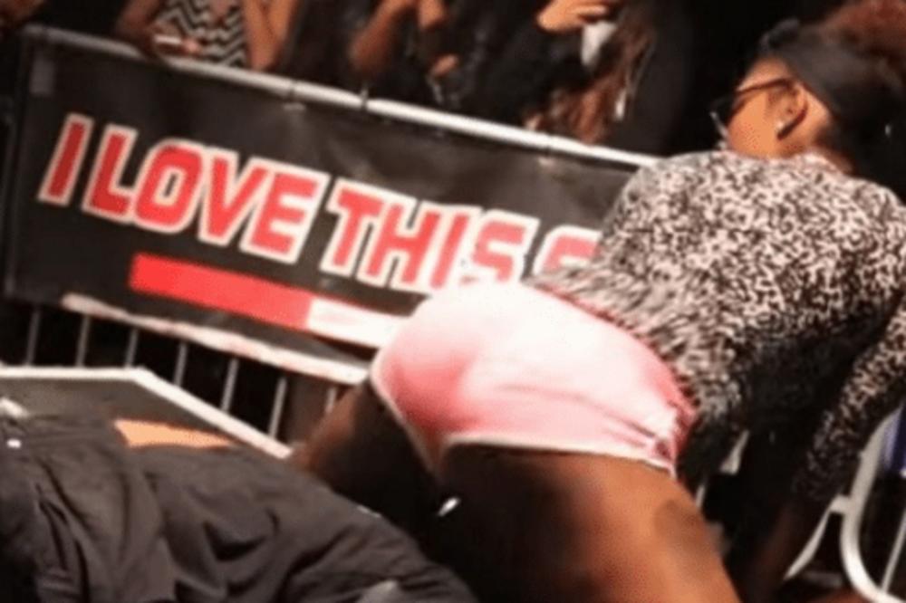 DEVOJKA JE IGRALA IZNAD NJEGOVOG LICA, A ON SE ŠOKIRAO: Momak je morao da pobegne zbog ovog NJENOG PERFORMANSA