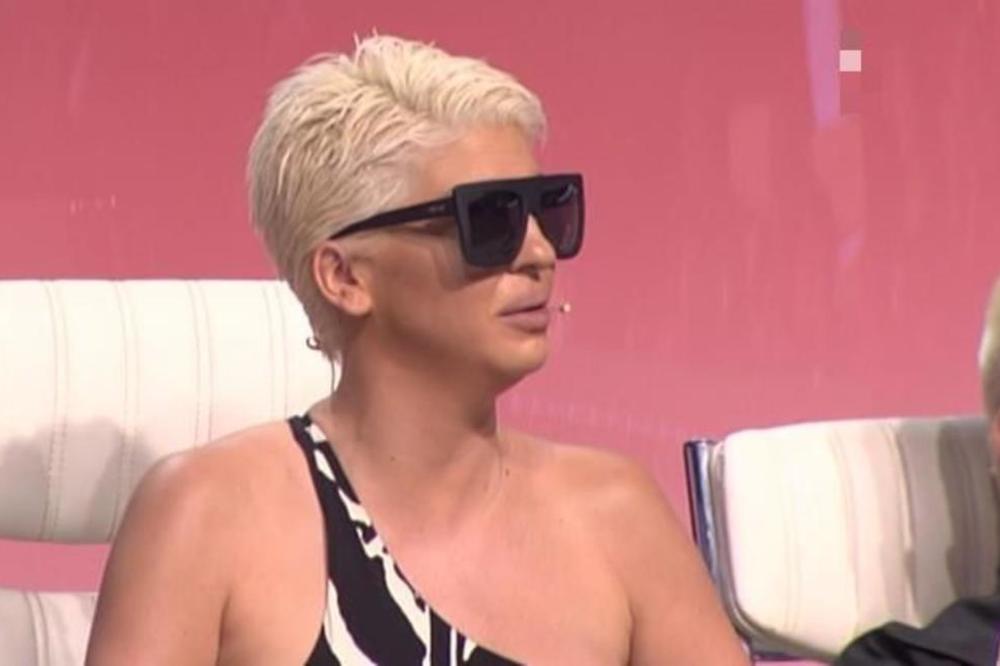 BUDI HRABRA, IMAJ SNAGE, VOLI TE MAMA: Karleuša posvetila SRCEPARAJUĆU PORUKU svojoj ćerki!