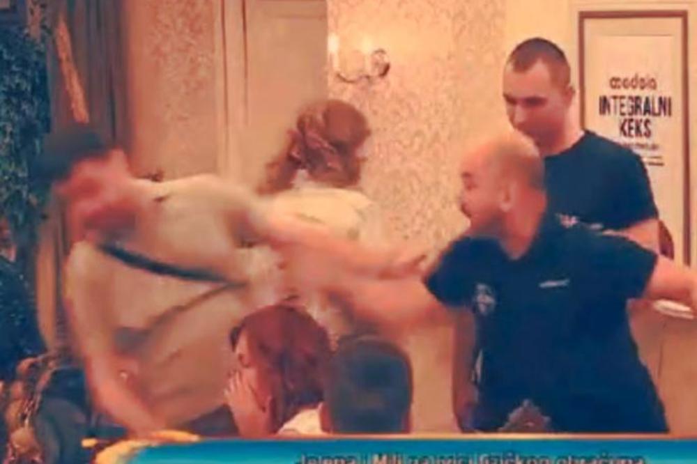 OPET PREBIJEN IVAN MARINKOVIĆ: Ščepao ga je za VRAT, leteo je 2 METRA! JEZIV PRIZOR