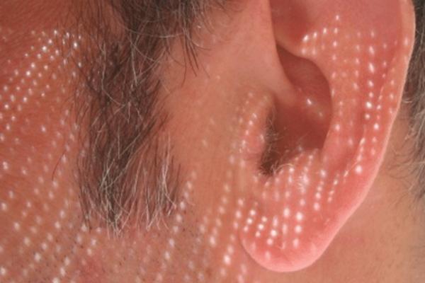 OVAJ TEST ĆE VAM POKAZATI KOLIKO SU ZAPRAVO STARE VAŠE UŠI! Uz pomoć ovog SNIMKA ćete videti PRAVU SLIKU! (VIDEO)