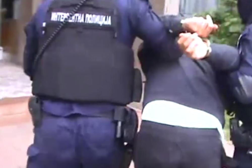 POGLEDAJTE VIDEO NA KOM SE VIDI KAKO JE PAO TROSTRUKI UBICA! Monstrum nije znao šta ga je snašlo! (VIDEO)