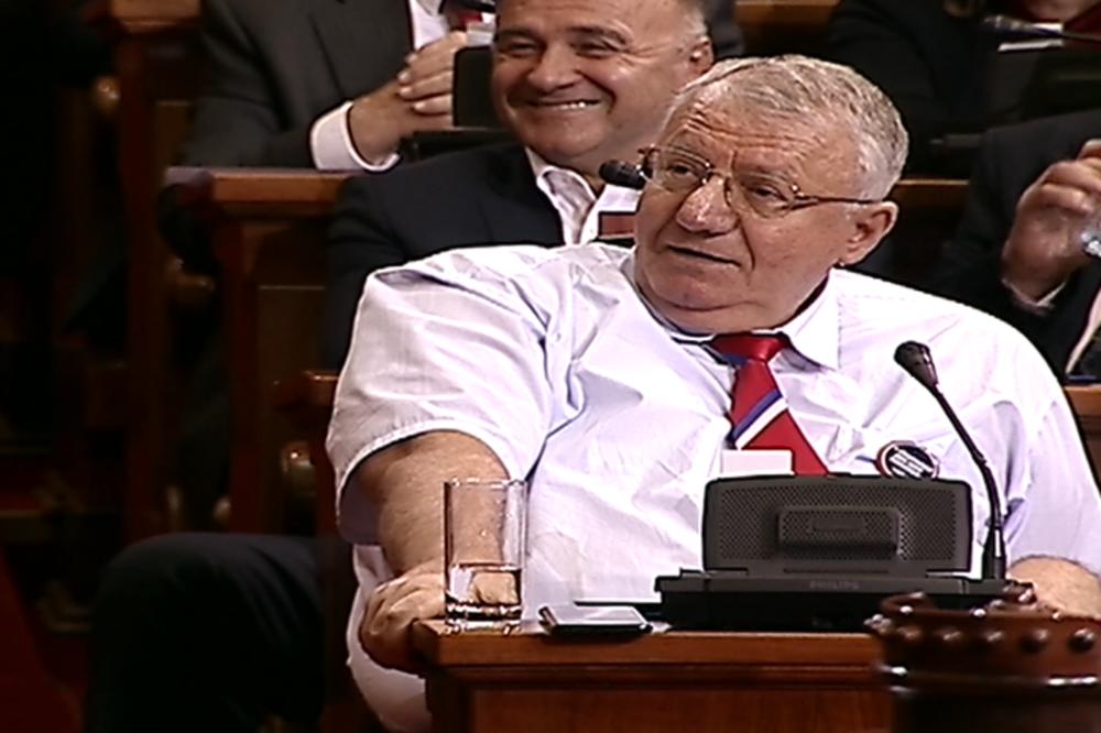 VUČIĆU, OVOGA PUTA ĆE POKUŠATI DA TE OTRUJU! Vojislav Šešelj upozorio predsednika Srbije na ATENTAT!