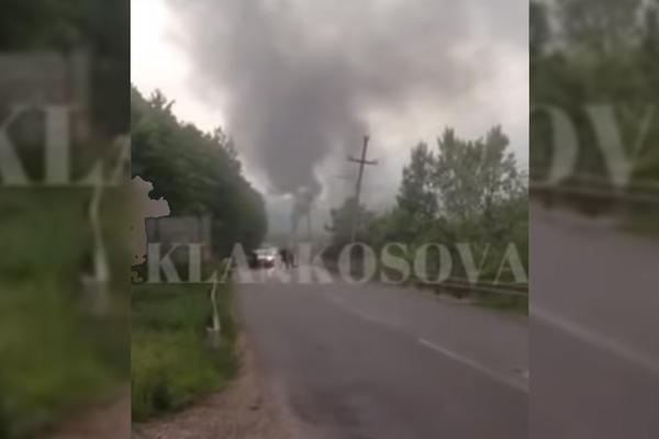 RAFALI NA SVE STRANE, OVO JE PRAVI RAT NA KOSOVU! Albanski mediji objavili snimke HORORA iz Zubinog potoka (VIDEO)