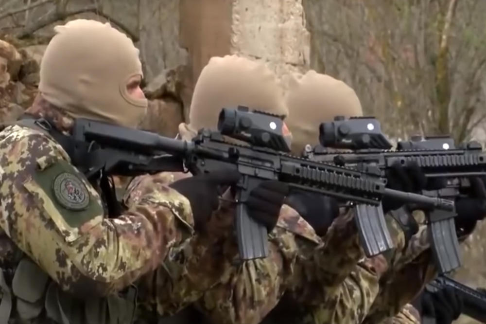 ONI SU ALBANSKE ZVERI, NAORUŽANI DO ZUBA, HAPSE SRBE! Sve o NJSO, obučavali ih Ameri, SVI IH SE PLAŠE