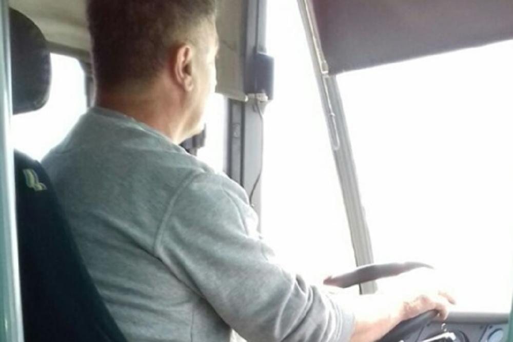 OVOG VOZAČA AUTOBUSA U SOMBORU SRBI OBOŽAVAJU! Ono što je uradio jednoj DEVOJCI će vas istinski ZAPREPASTITI (FOTO)
