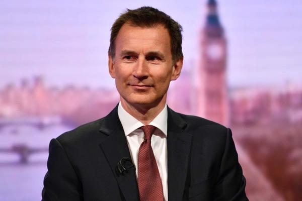 IZLAZAK IZ EU BEZ NOVIH IZBORA JE SAMOUBISTVO: U BRITANIJI ne znaju gde UDARAJU nakon pobede BREGZIT STRANKE