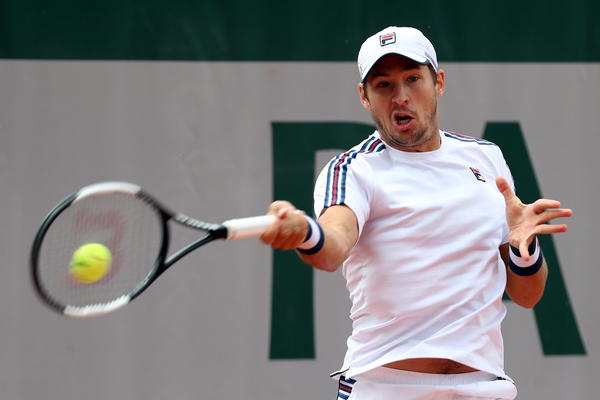 ŠEST SRBA U DRUGOJ NEDELJI? ŠTO DA NE! Lajović želi da Pariz bude srpski ceo!