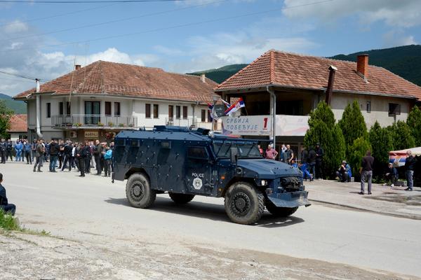 Pripadnici ROSU se povukli sa severa Kosovske Mitrovice