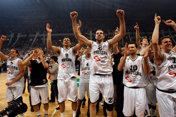 NIJE VUJOŠEVIĆ JEDINA BRIGA PARTIZANA! Klub duguje još mnogim igračima, i jednom koji je otišao pre deset godina!