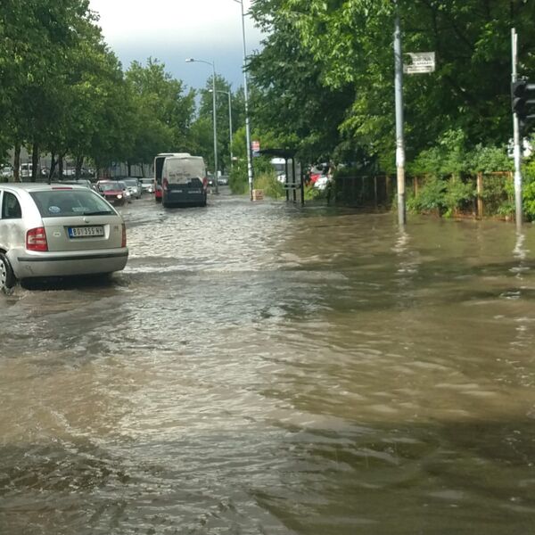 Potop noćas i ujutro preti južnom delu Srbije: Sutra se očekuju jaki pljuskovi s grmljavinom, ovde će biti najgore