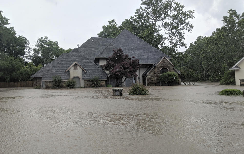 Poplavljene kuće u SAD-u  