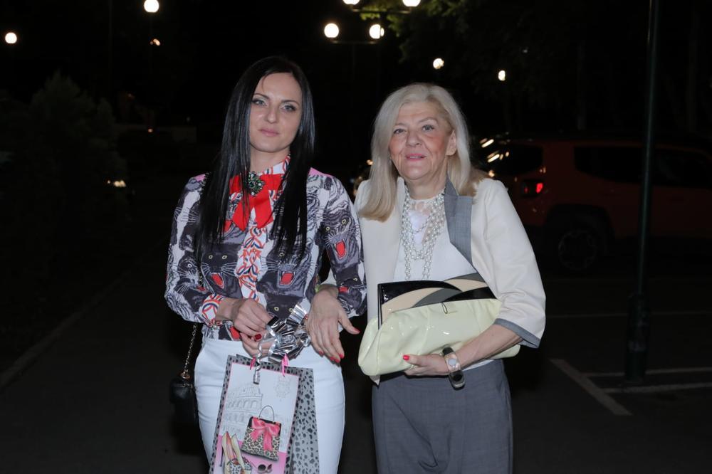 MARINA TUCAKOVIĆ DOŽIVELA NEZGODU NA ANASTASIJINOM ROĐENDANU: Iako se još NIJE OPORAVILA, nije propustila žurku!