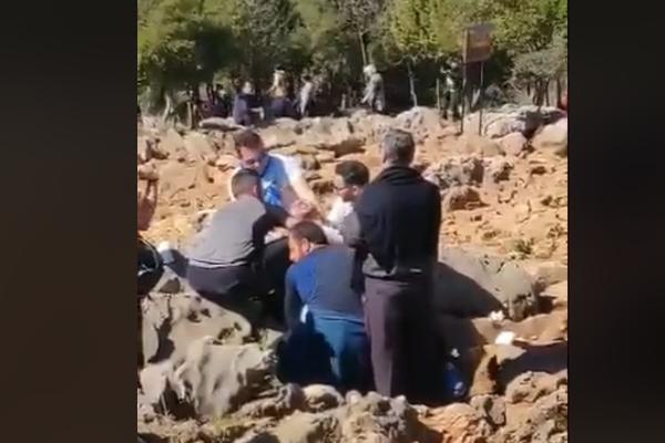 SNIMLJEN EGZORCIZAM U HRVATSKOJ! Za vreme molitve u Međugorju, čovek se ponašao jako UZNEMIRUJUĆE (VIDEO)