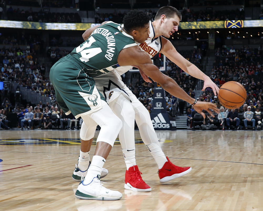 Jokić i Adetokumbo će voditi žestoke duele i u reprezentativnom dresu  