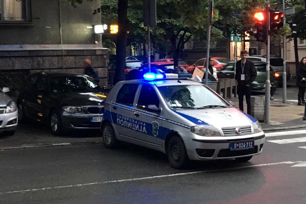 TREĆI DAN FESTIVALA MIRDITA, DOBAR DAN PROŠAO BEZ INCIDENATA: Policija sve vreme u pripravnosti! (FOTO)