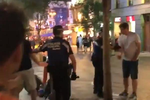 ODVRATNE SCENE PRED FINALE LIGE ŠAMPIONA: Policija maltretirala engleske navijače!