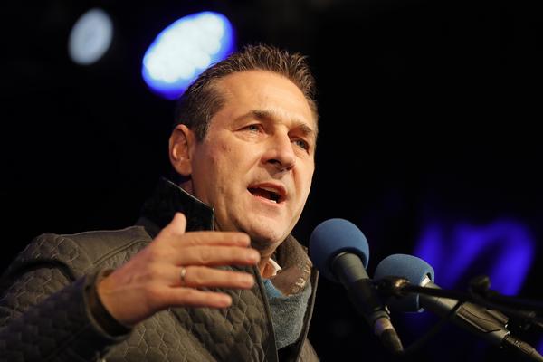 OGLASIO SE AUSTRIJSKI VICEKANCELAR POSLE DEBAKLA! Otkrio je ulogu SRBA u svom PADU i AFERI koja ga je dotukla