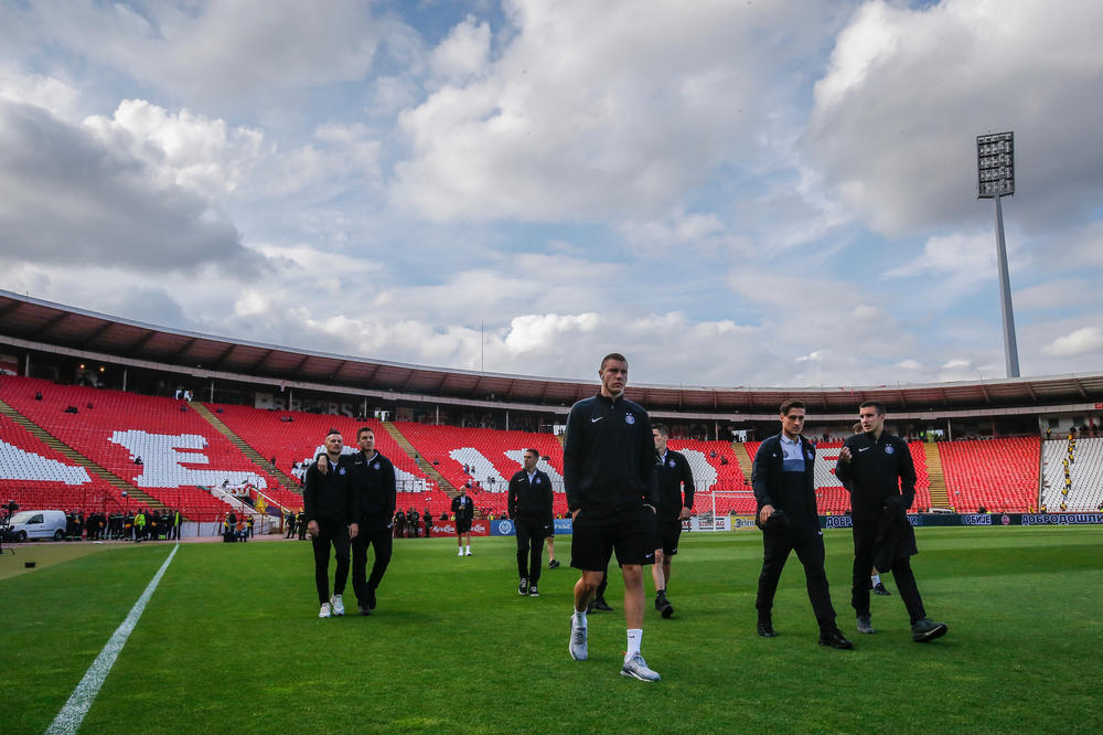 PARTIZAN DOBIO PONUDE ZA OVE IGRAČE: Uprava crno-belih otkrila za koga se najviše interesuju evropski klubovi!