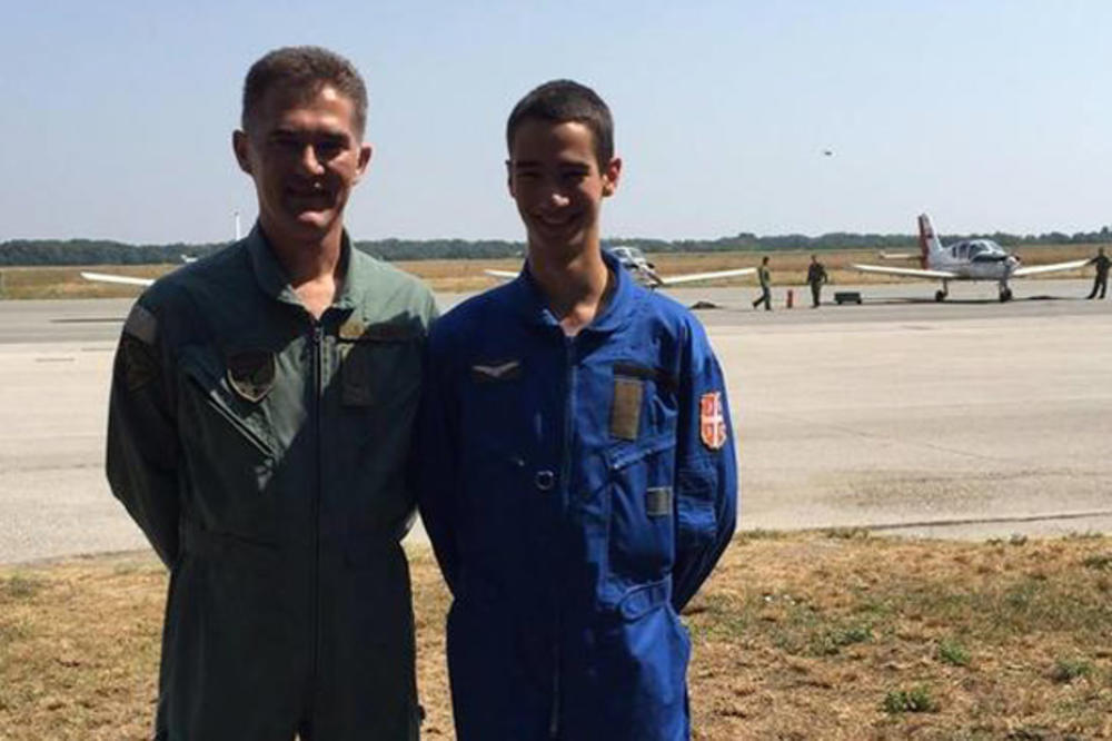 SIN VOJNOG PILOTA BANDIĆA NASLEDIO OCA: Vukašin PRVI PUT samostalno leteo, a poruka njegovog oca će vas RAZGALITI!