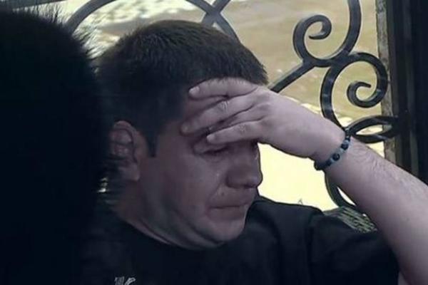 MARINKOVIĆU ALKOHOL UNIŠTIO JETRU: Lekari zabrinuti da će mu SKROZ OTKAZATI, ne sluša savete, OPIJA SE U RIJALITIJU