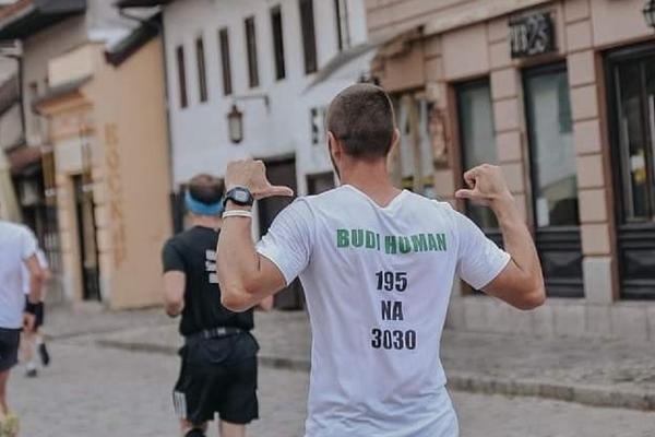 ﻿TRČIMO ZA SAŠU U VALJEVU: Humanitarna akcija za oca dva dečaka koji ima tumor jetre!