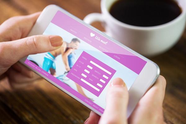 NAJLEPŠI POSAO NA SVETU: Popularna aplikacija traži nekog putuje širom planete, njegov zadatak biće JAKO ZANIMLJIV