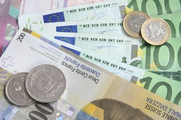 NARODNA BANKA SRBIJE: Od početka maja zamenjeno više od 100 miliona švajcaraca