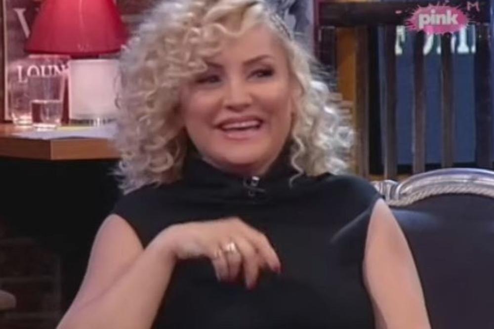 DOŠAO JE S OBRIJANIM NOGAMA, MUČENIK! Goca Tržan nasmejala sve do suza pričom o svom PRVOM INTIMNOM ODNOSU s Rašom!