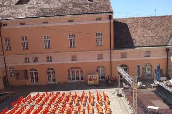 KUSTOS NARODNOG MUZEJA KIKINDA DOBIO OTKAZ ZBOG BOLESTI: Građani se digli na noge