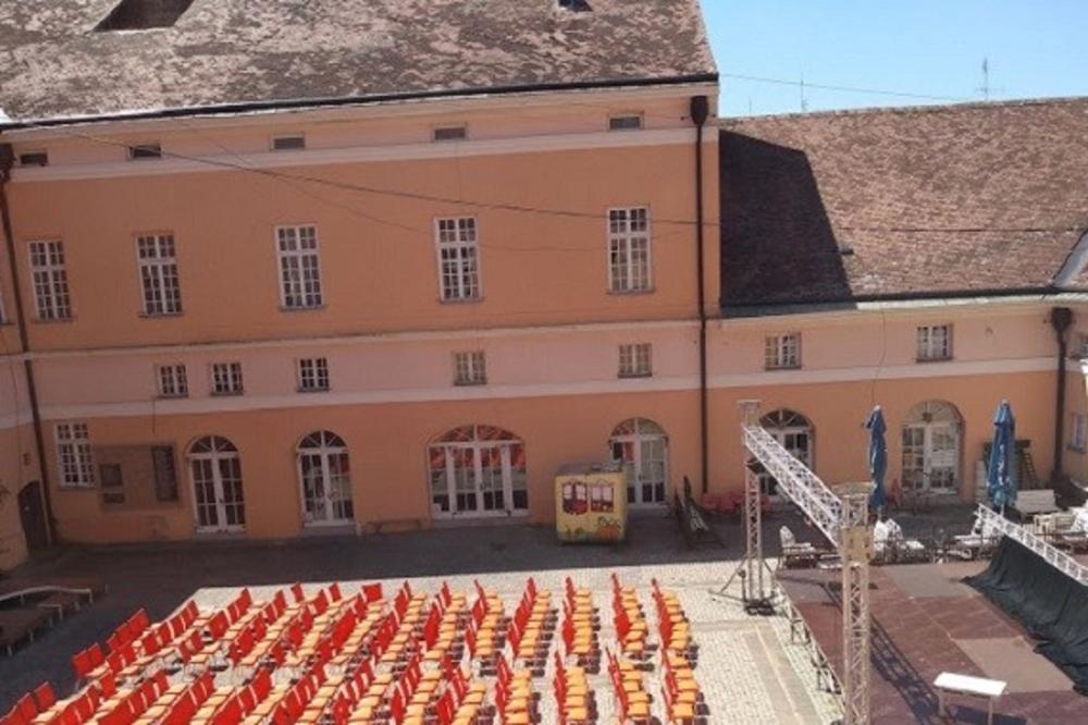 KUSTOS NARODNOG MUZEJA KIKINDA DOBIO OTKAZ ZBOG BOLESTI: Građani se digli na noge