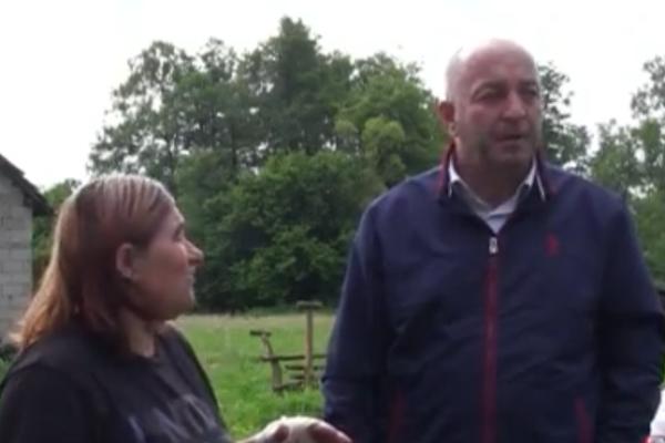 SABAHUDIN JE ZA BAJRAM SIROMAŠNOJ PRAVOSLAVNOJ PORODICI KUPIO HRANU I OBUĆU! Sada želi i da im IZGRADI KUĆU