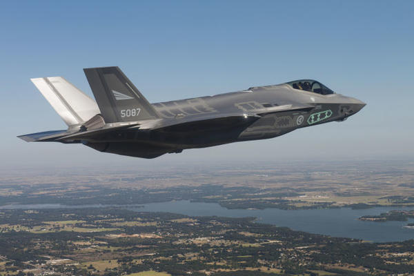 AMERIKANCI PRIZNALI: Rusi imaju ZVERI u VAZDUHU, trebaju nam BOLJI AVIONI