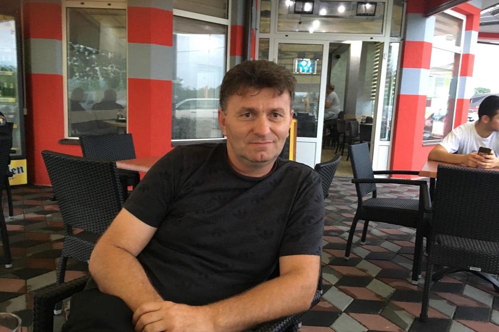 AKO NAM NE DAJU DA UĐEMO U 4. LIGU, REGISTROVAĆEMO LUKU: Espreso vam donosi hit priču iz rodnog Jovićevog sela!