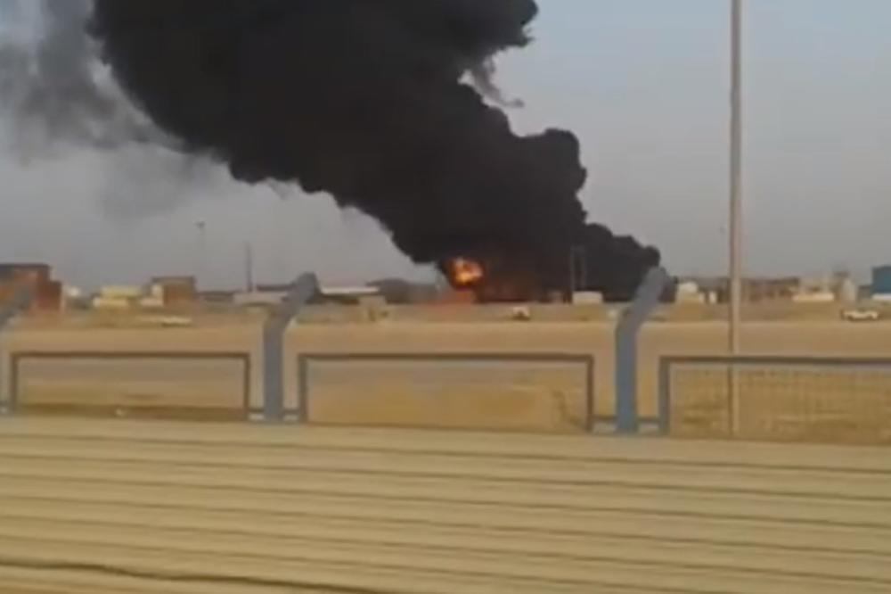 EKSPLOZIJE ODJEKUJU IRANOM: Požar izbio u luci i zahvatio rezervoare sa NAFTOM! (VIDEO)