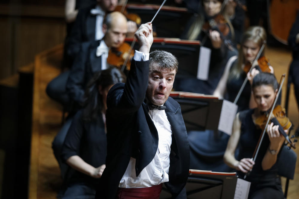 VEČE MOCARTA: Filharmonijski koncert u Ce duru