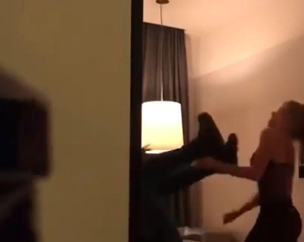 Isečak sa spornog video snimka  