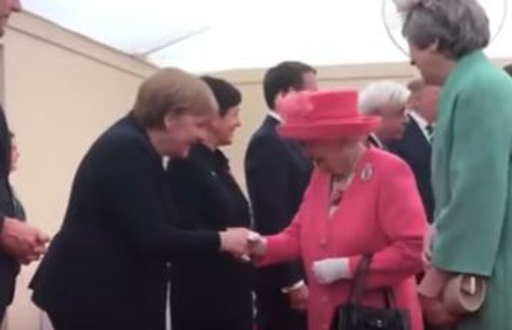 Angela Merkel, Kraljica Elizabeta II