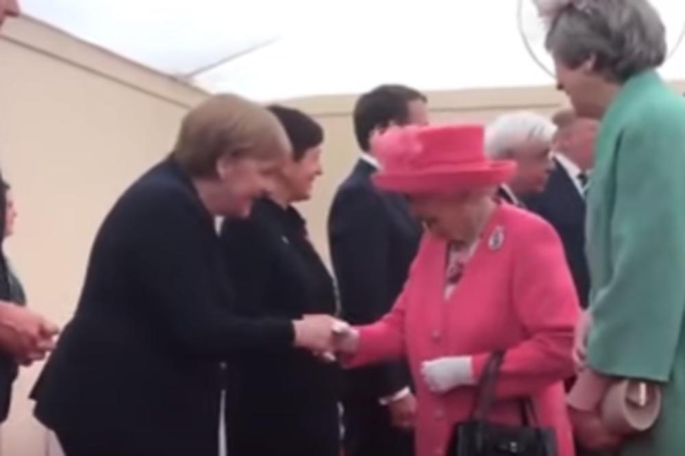 SRAMOTNA GREŠKA KRALJEVSKE PORODICE: Merkelovu predstavili kao saveznicu u Drugom svetskom ratu (VIDEO)