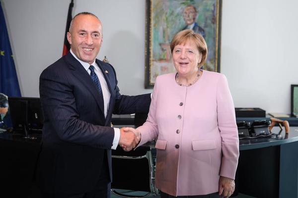 BERLIN SPREMIO JEZIV ULTIMATUM SRBIJI ZBOG KOSOVA! Evo o čemu su PRIČALI Merkelova i Haradinaj