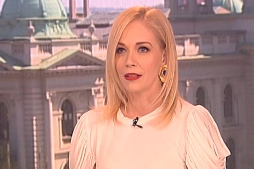 KRILA SVOJ LJUBAVNI ŽIVOT KAO ZMIJA NOGE: Evo sa kim Jelena Rozga provodi dane u karantinu, konačno otkriveno!