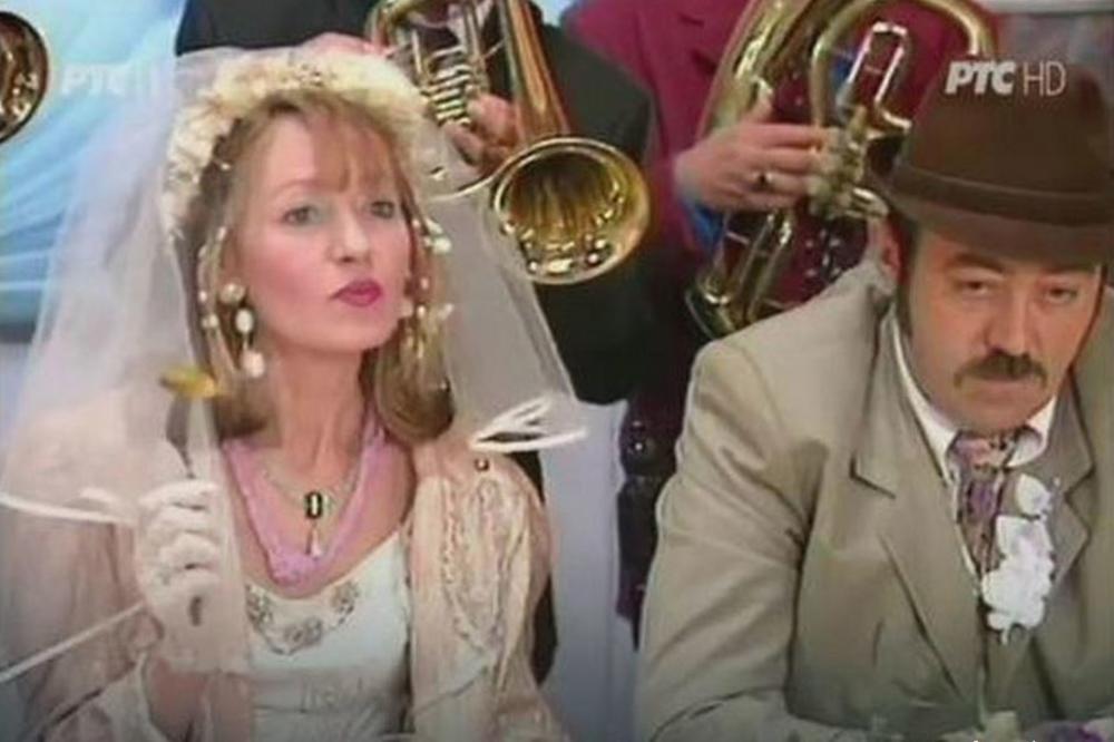 CEO ŽIVOT JOJ OBELEŽILA TUŽNA LJUBAVNA PRIČA: Pamtimo je kao Kasandru iz Porodičnog blaga, a evo KAKO DANAS IZGLEDA