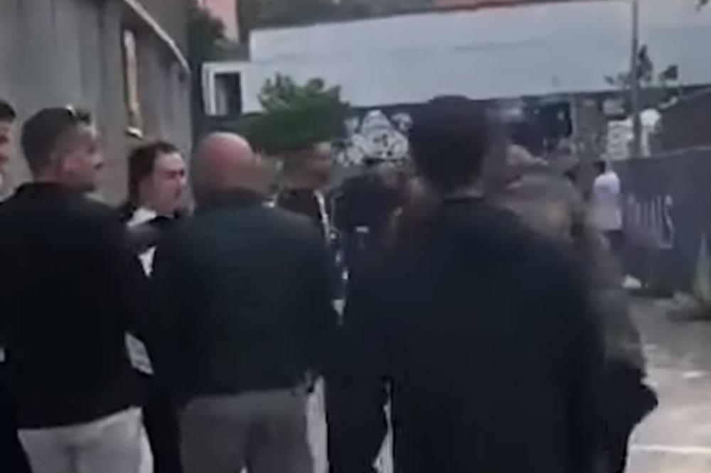 SKANDAL: Poznati političar patosirao navijača pred utakmicu! Nabo ga je pesnicom iza leđa!