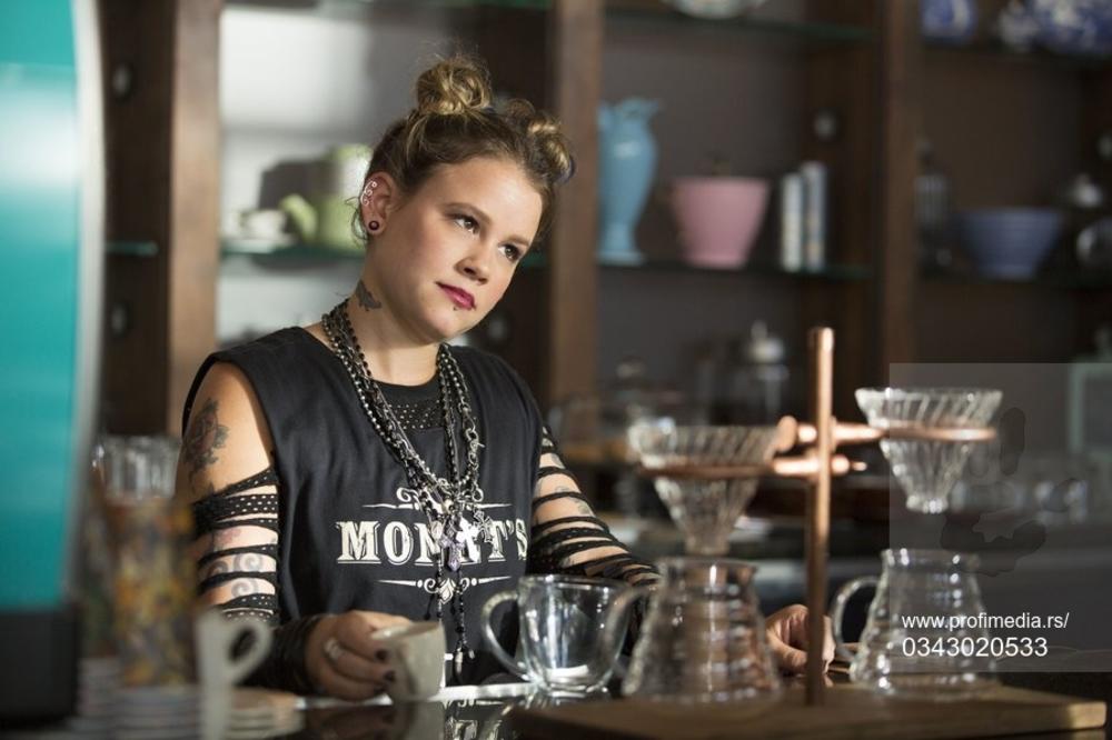 HANA JE USPEŠNA UČENICA KOJA JE DIGLA RUKU NA SEBE: Nova tinejdž HIT SERIJA uticala na PORAST SAMOUBISTAVA?