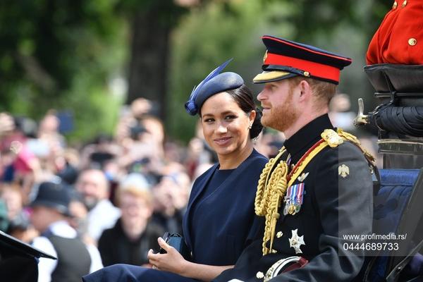 PAR POSEDUJE DOKAZE ZA BOMBASTIČNE OPTUŽBE: Megan Markl i princ Hari imaju sačuvane poruke i mejlove!