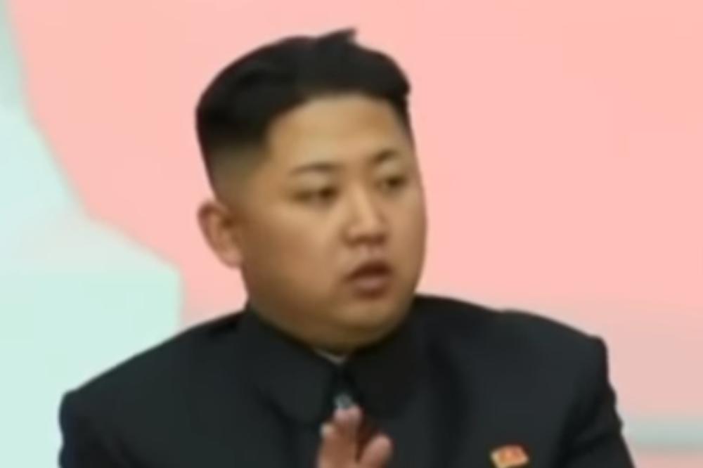 TEČU JE BACIO GLADNIM PSIMA, OSUĐIVAO NA SMRT IZ DOSADE! Evo šta se krije iza  BRUTALNIH LIKVIDACIJA KIM DŽONG-UNA!