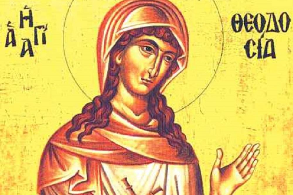 SRBI KLEČE PRED ŽENOM IZ ČIJIH USTA JE IZLETEO GOLUB KAD SU JOJ ODSEKLI GLAVU! Ovo MORATE uraditi ZBOG zdravlja