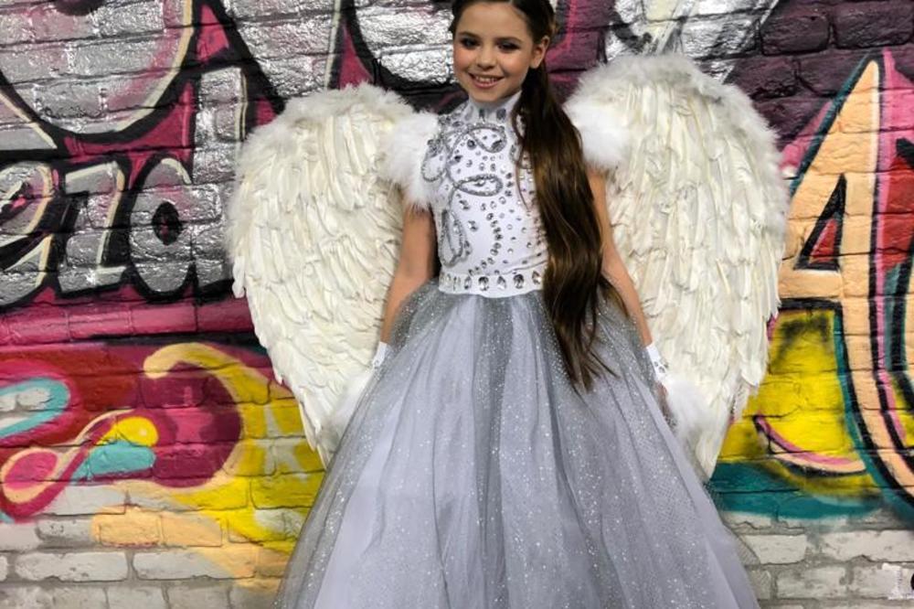 NIKA PURIĆ SNIMA DUET S TONIJEM CETINSKIM?! Najmlađa učesnica PINKOVIH ZVEZDICA otkrila svoje planove za budućnost!